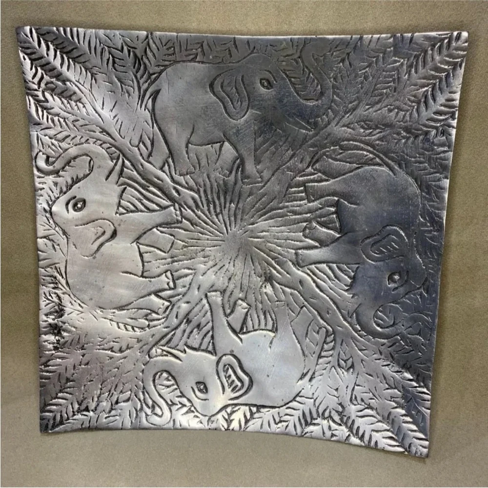 Aluminum Metal Plate/Tray w Elephant Design-9 1/2” x 9 1/2”.Made in India